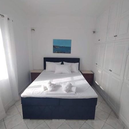 Xristiana'S House Apartment Tinos ภายนอก รูปภาพ