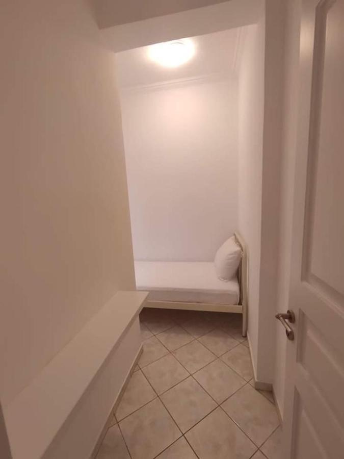 Xristiana'S House Apartment Tinos ภายนอก รูปภาพ
