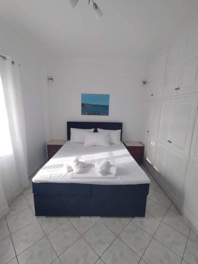 Xristiana'S House Apartment Tinos ภายนอก รูปภาพ